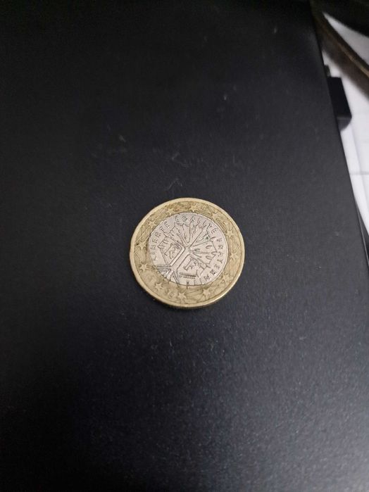 Moeda de 1 euro com defeito