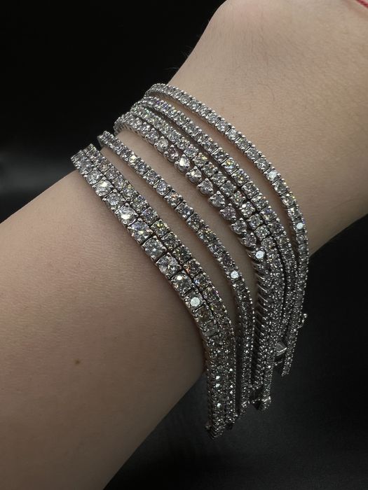 Bransoletka tenisówka z brylantami 2,6 ct • złoto • brylanty •