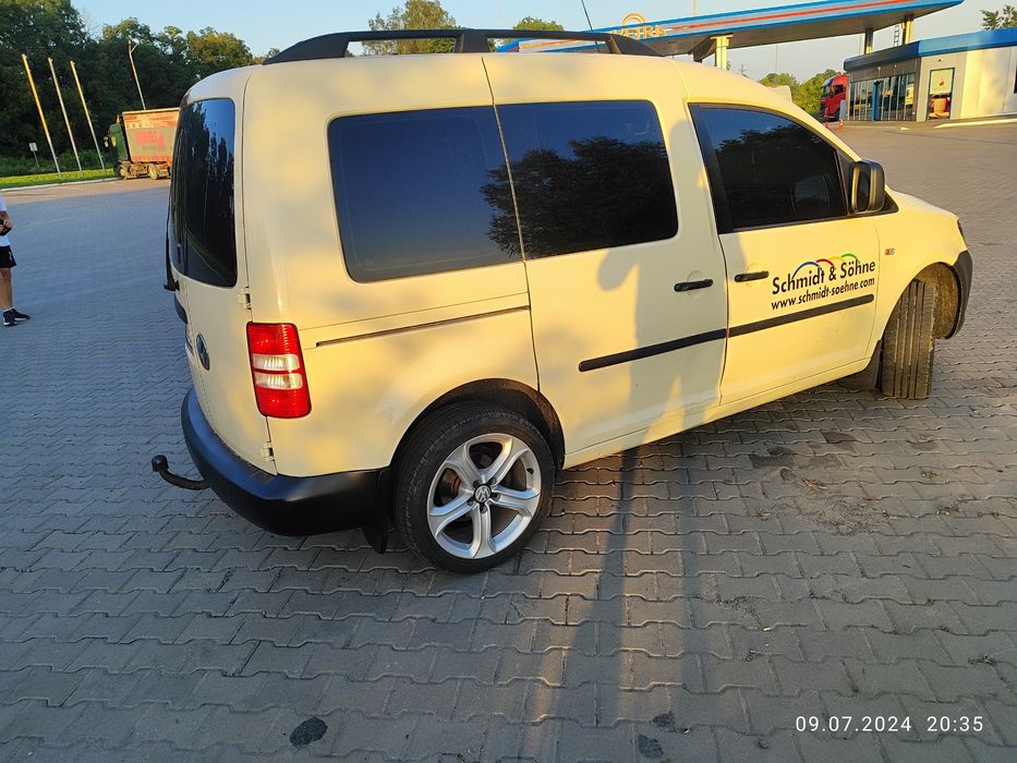 Продам Volkswagen Caddy