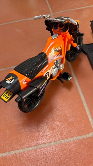 Action Man Moto cor laranja