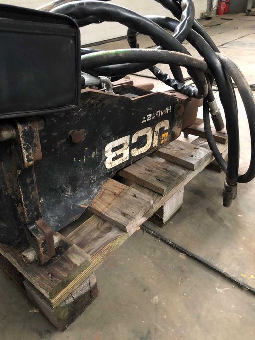 Oryginalny młot hydrauliczny JCB HM12T JCB 16C-1  JCB 19C-1
