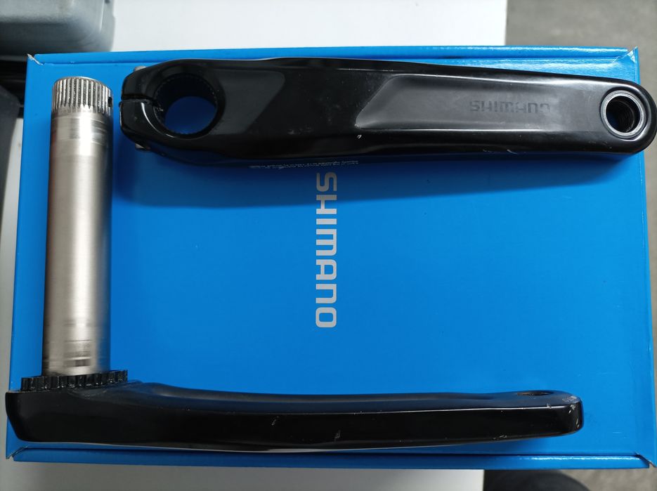 Pedaleira Shimano Deore Boost