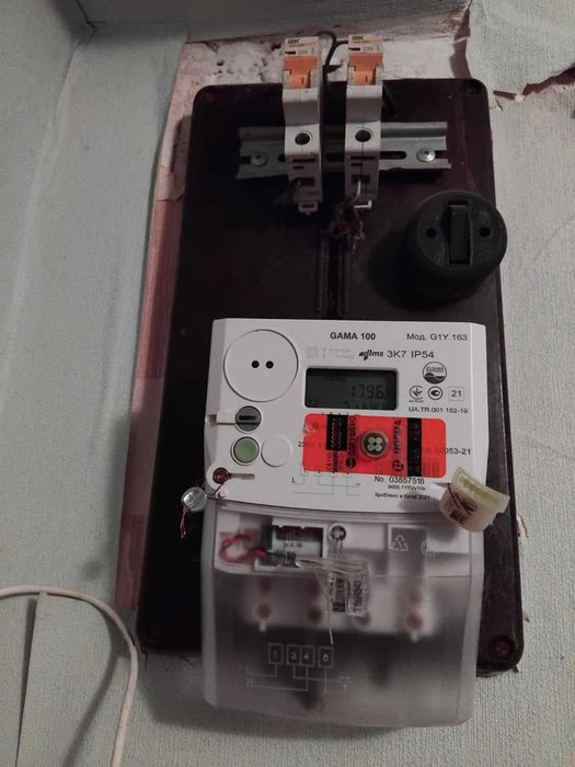 Здам 2кв. метро Дарниця, 15 хв.пішки, Б-р Верховної Ради,24 13000 грн.