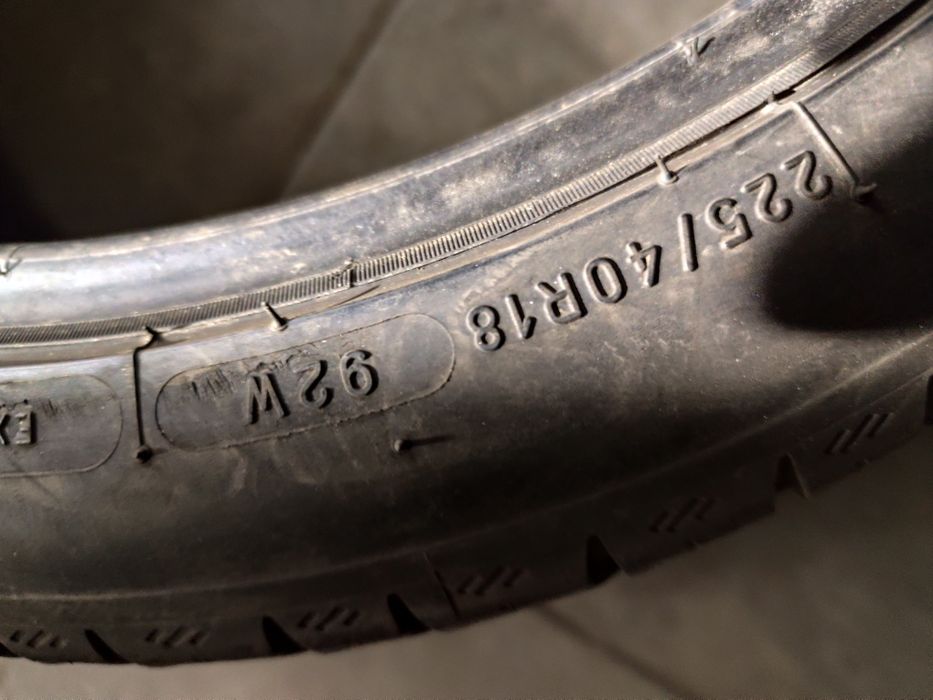 Pneus 225/40r18 Kleber 70% piso
