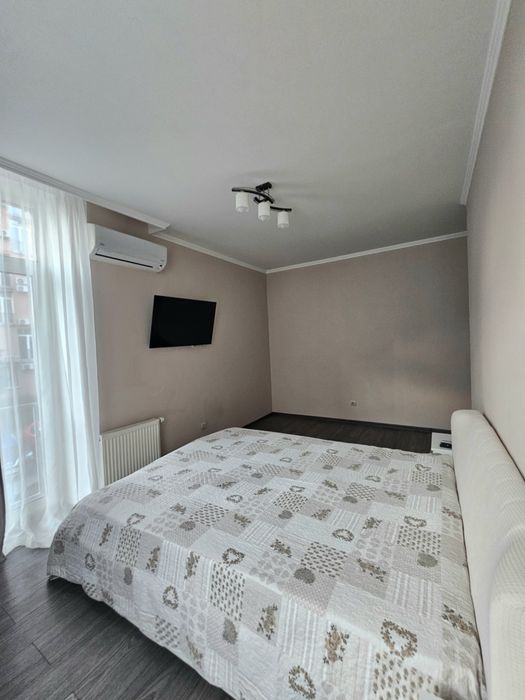 Оренда просторої квартири 86 м²  ЖК «Комфорт Таун» | вул. Регенераторна, 4, корп. 1