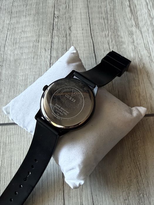 Czarny Zegarek Guess