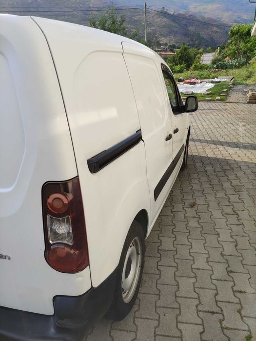Citroen Berlingo Nacional 3 Lugares 1.6 HDI 100cv 2017