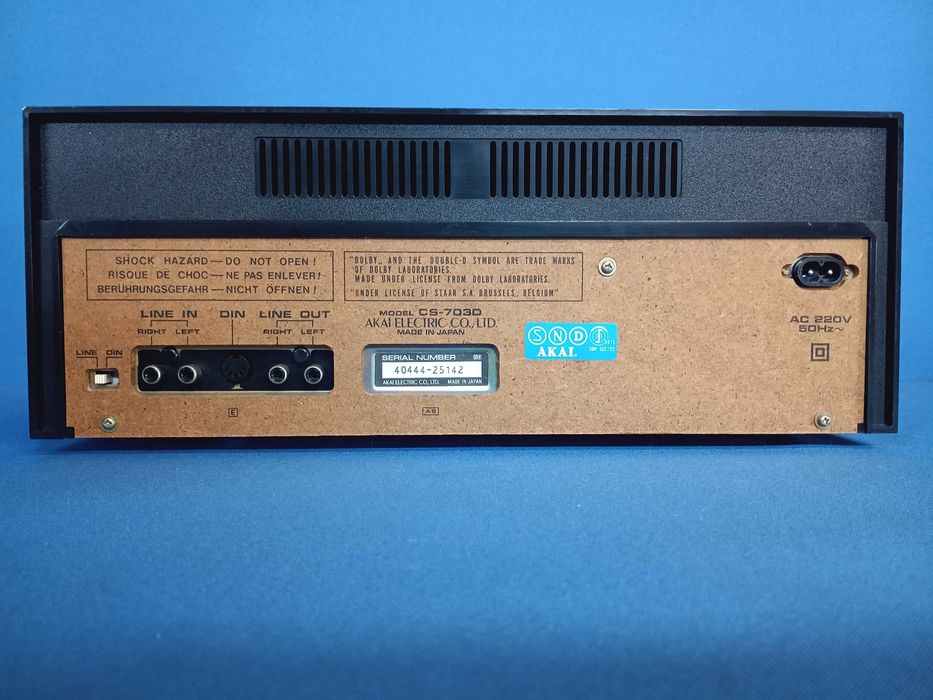 deck cassetes AKAI CS-703D