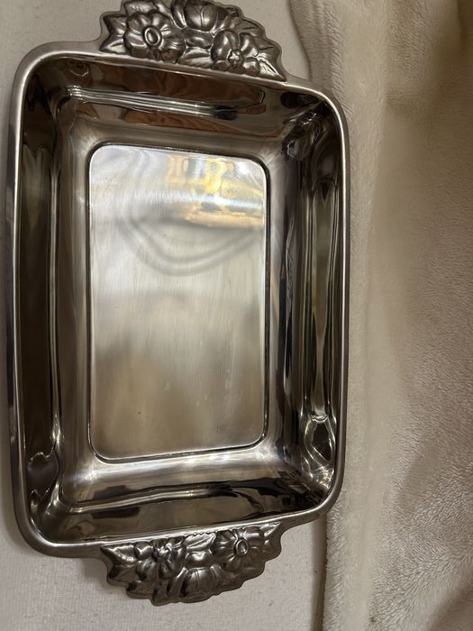Tin Terrine425285993314406402