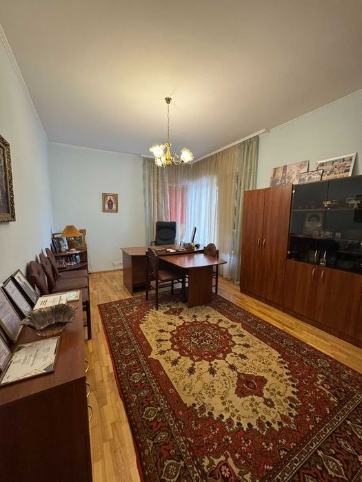 Продаж будинку Озерна LIN 42292