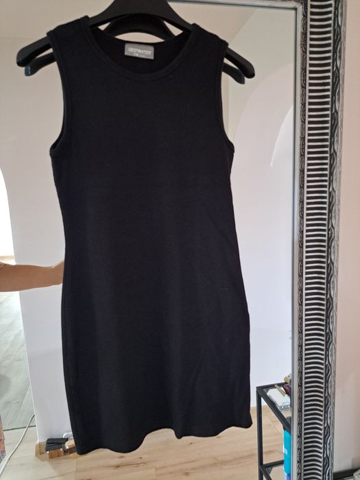 Sukienka dla dziewczynki prążek 152-158