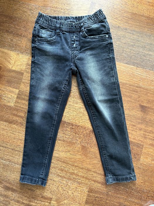 Джинси Reserved