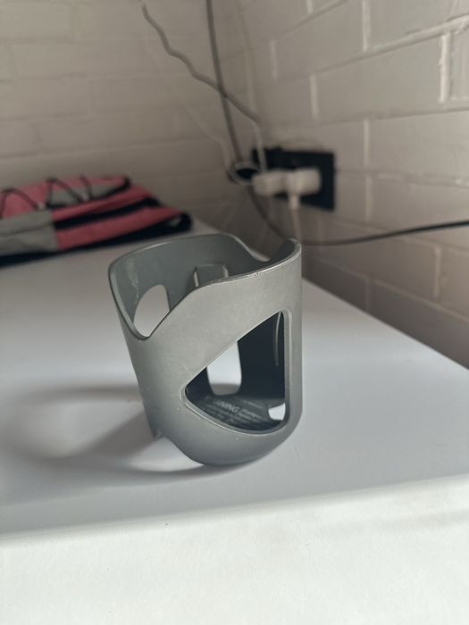 Підстаканник для коляски