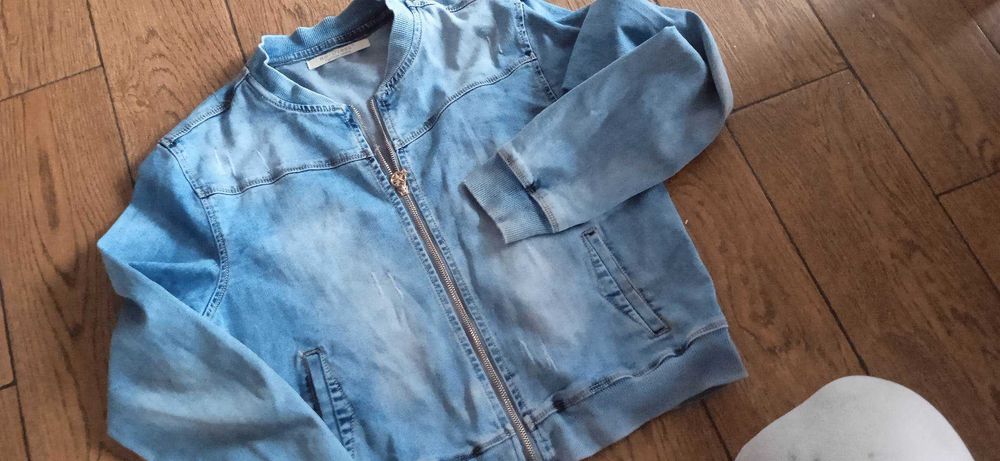 Lekka kurtka jasny jeans   XL