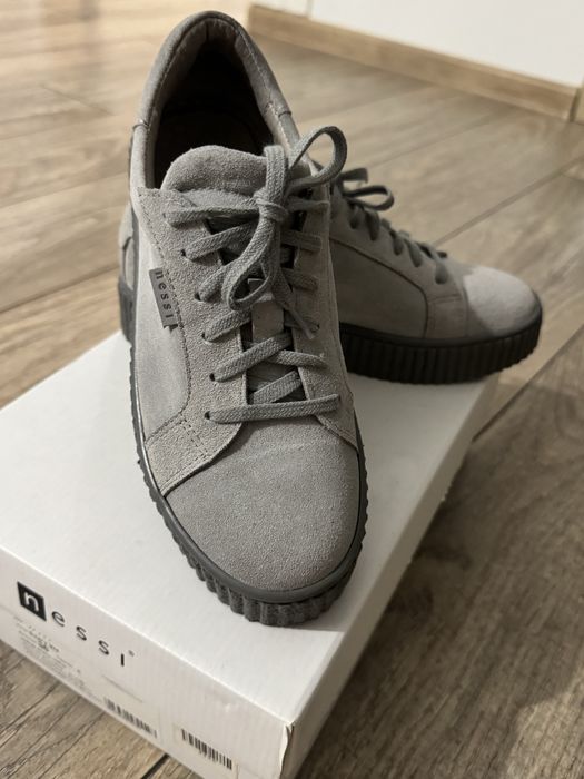 Нові шкіряні мокасини фірми Nessi  36 розмір