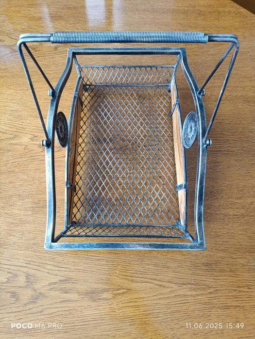 Ozdobny metalowy koszyk owocarka wymiary 38 x 23 wysokość 13
