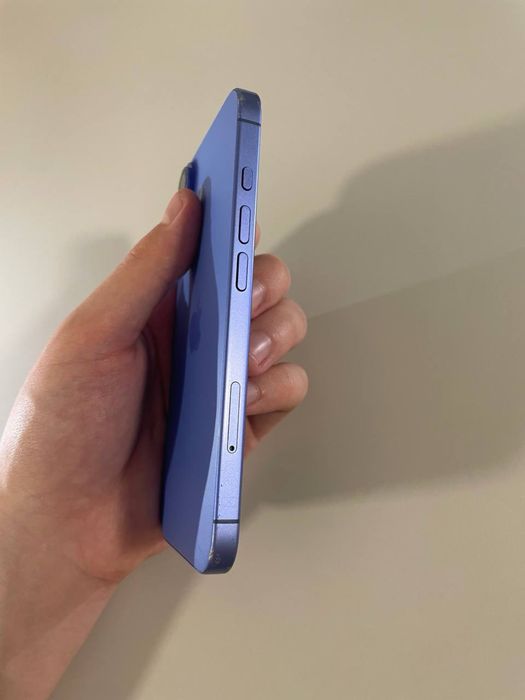 Продаю iphone 16 128gb 93%