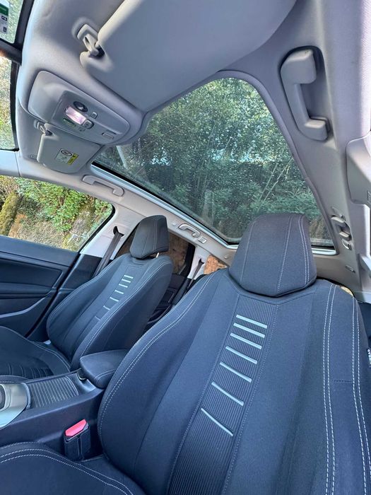 Peugeot 308 1.6 e-HDi Allure J17
