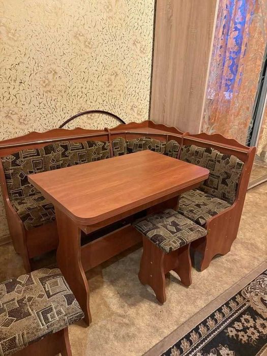 Продам гостинку с мебелью (405387)