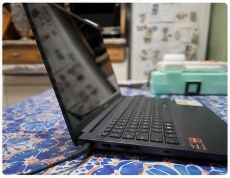 Portátil ASUS VivoBook 15 OLED Ryzen 7 7730U 16GB