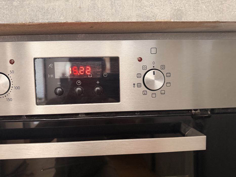 Piekarnik ikea z funkcją pary whirlpool