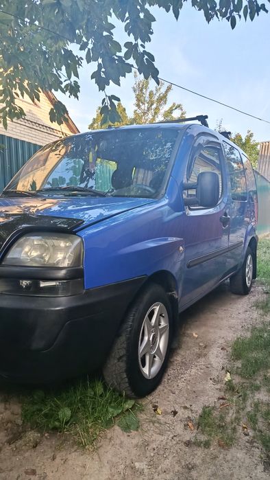Продам власне авто Fiat Doblo