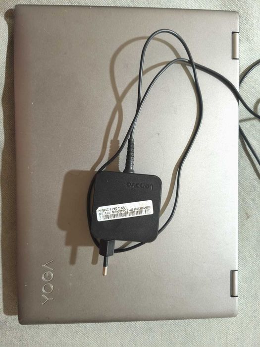 Lenovo Yoga 520 modelo 80ym