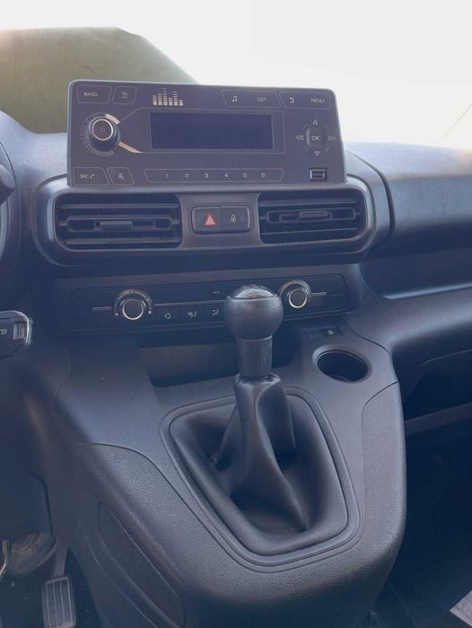 Opel Combo 2020 para peças!