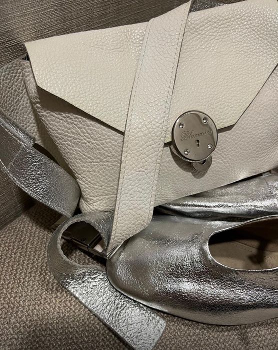 Blumarine saszetka nerka oryginalna