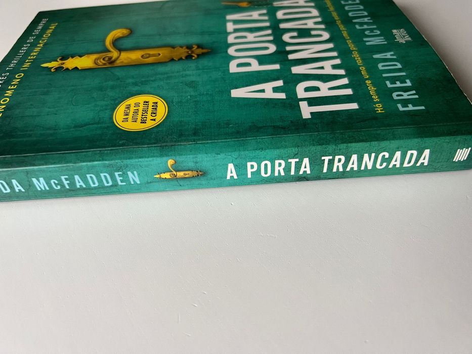 A porta trancada, Freida McFadden (Portes incluídos)