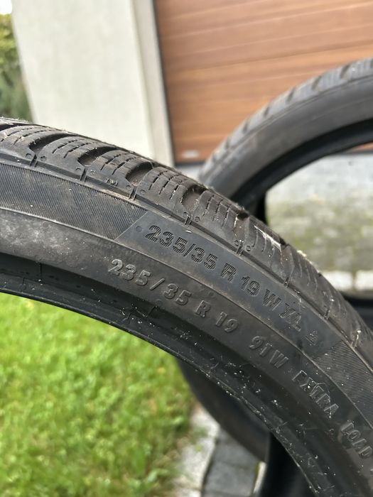 Opony Zimowe Continental 235/35/19