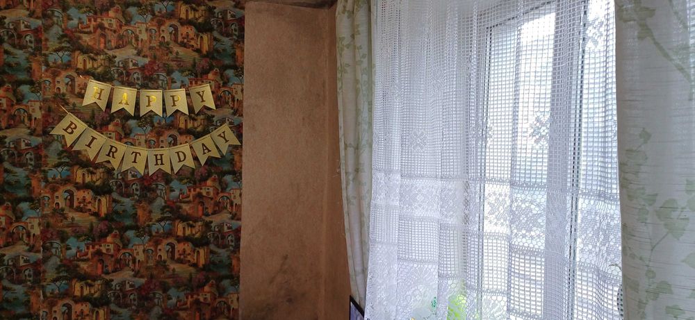 Продаеться кімната в гуртожитку на вул. Покровська район Крошня