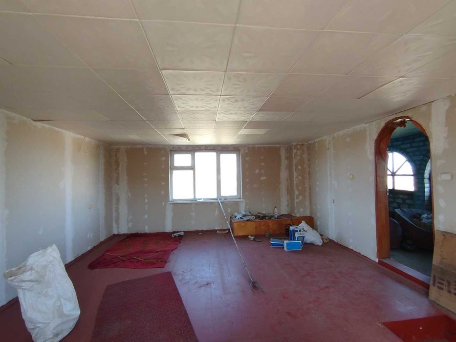 Продам  2х.этажный дом капитальной постройки цена 35т