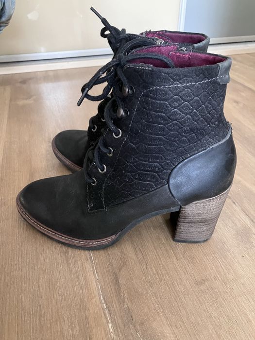 Botki skórzane na obcasie firmy Tamaris r.37
