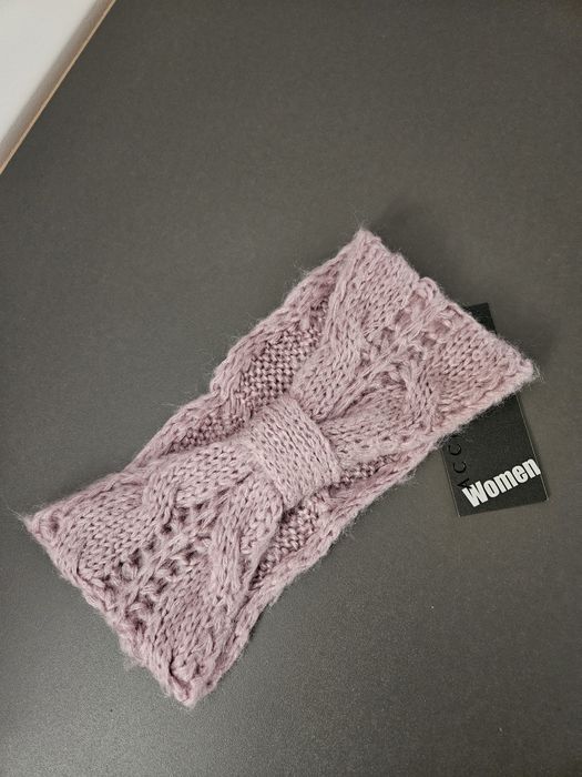 Nowa opaska liliowa C&A