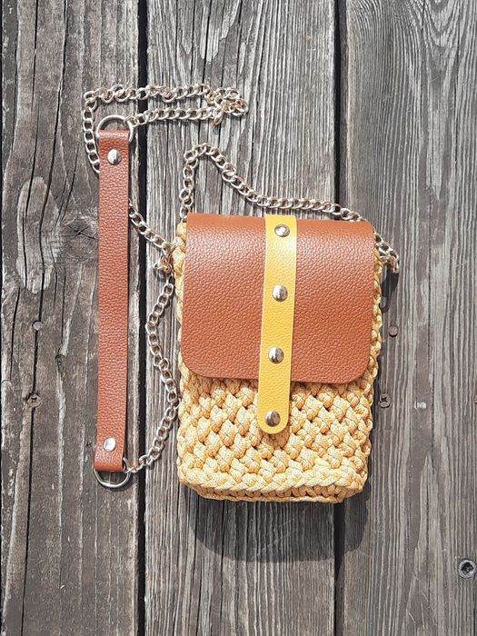 Torebka etui phone bag handmade szydełkowana skórzana rękodzieło