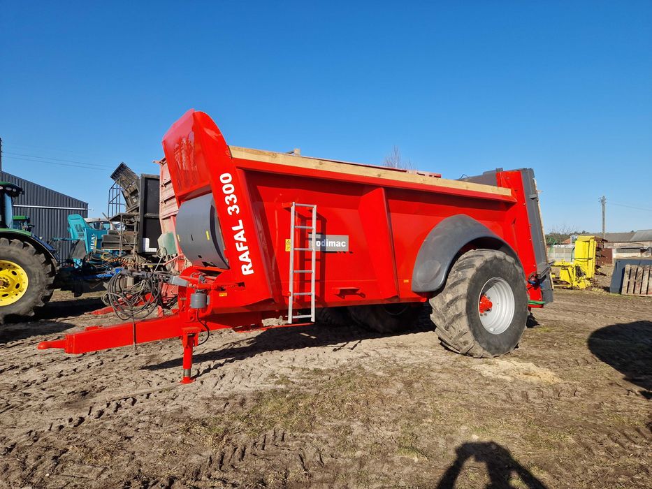 Rozrzutnik obornika Sodimac Rafal 3300, Rok 2009, 15 ton. Rolland