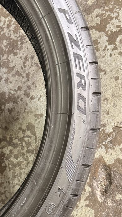 Pneus 205/40r18 XL Pirelli P Zero * com 75% piso