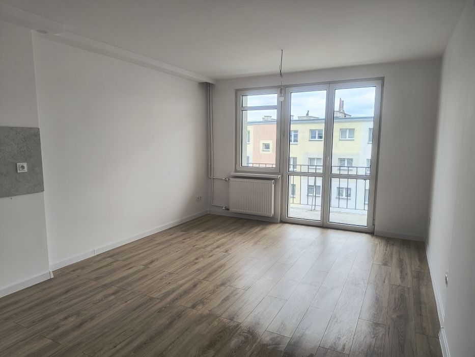 Mieszkanie w bloku, Sucharskiego 45m2