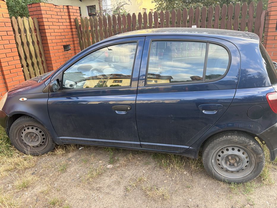Toyota Yaris 2002