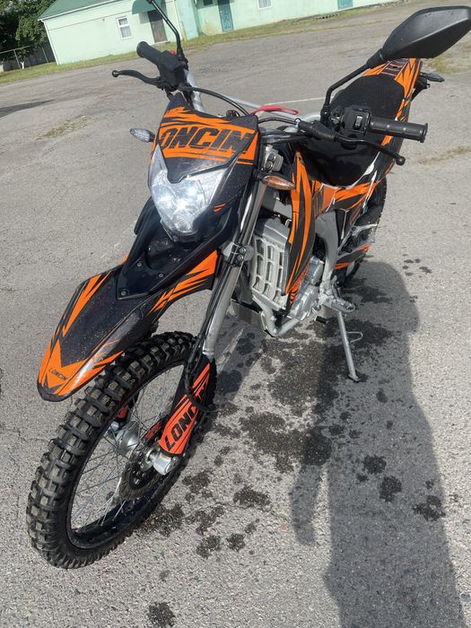 Продам Loncin 300