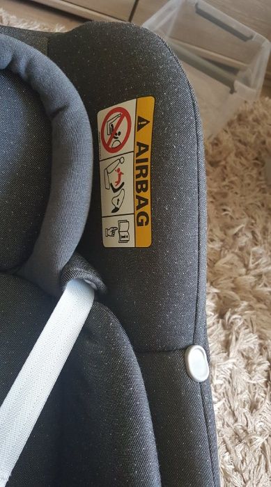 Fotelik samochodowy maxi cosi 0-13 dla niemowląt szary
