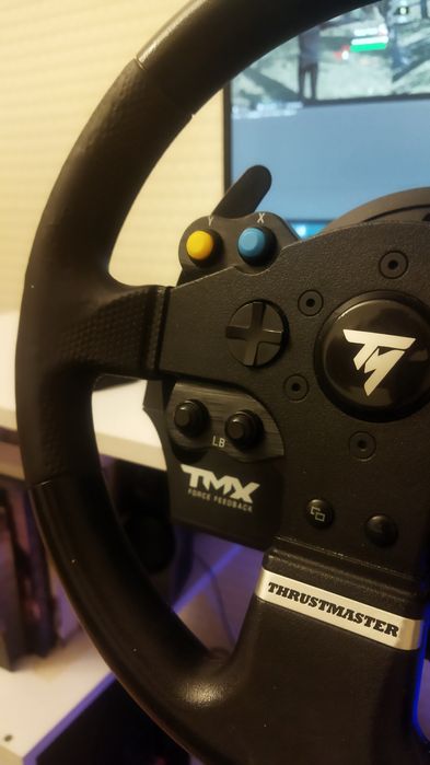 Руль Thrustmaster TMX + 3 педали