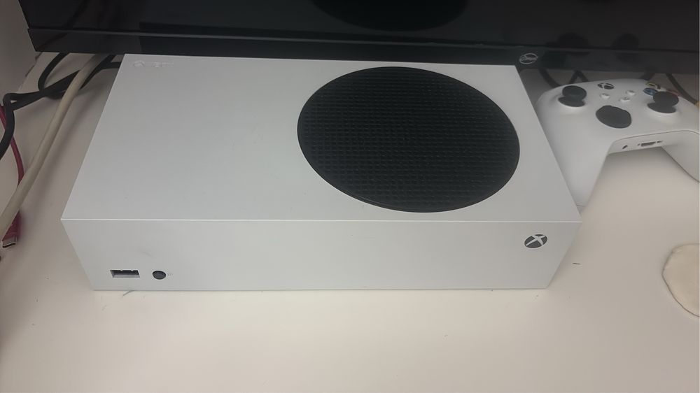X box serie s …..