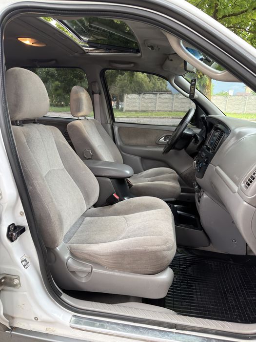 Mazda Tribute Автомат