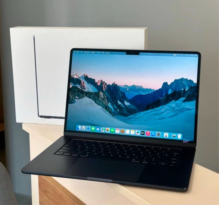 MacBook AIR 15,3" M4 16GB/512GB | 24GB/512GB ( OPEN BOX / USED )
