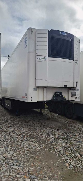 Wynajem naczep chłodniczych SCHMITZ, KRONE