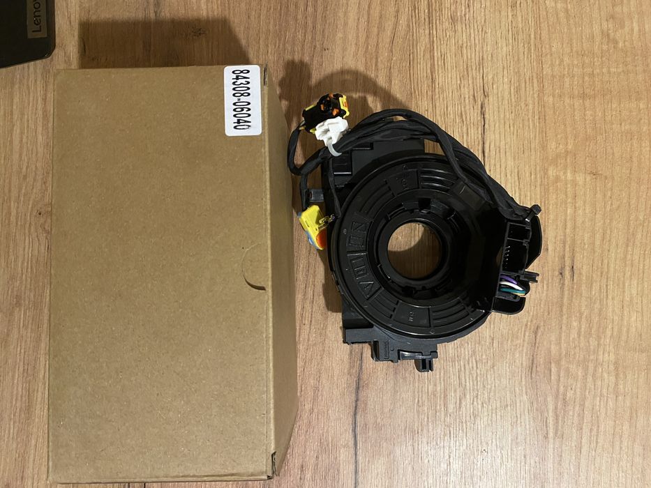 Модуль подушки безпеки, шлейф керма SRS 84308-06040 для Toyota Camry V70, RAV4 2017-2024