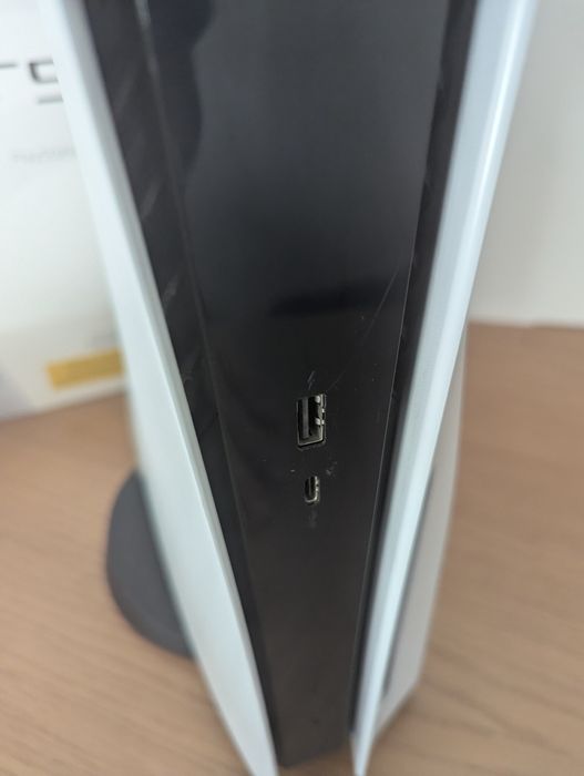 PlayStation 5 825gb c/Leitor Disco