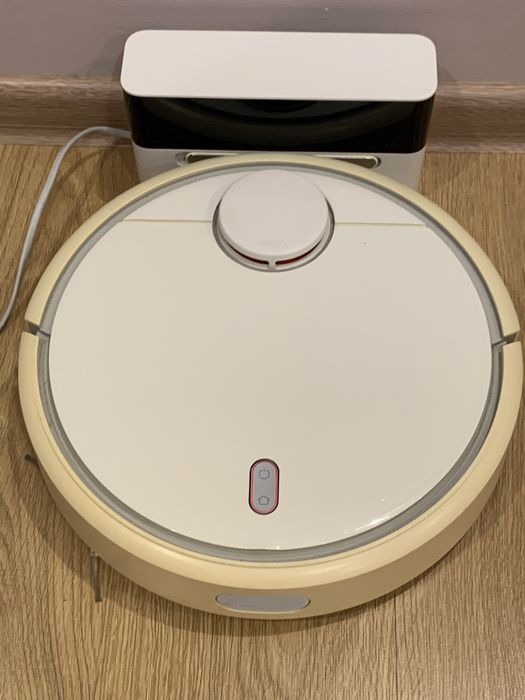 Робот-пилосос Xiaomi Mi Robot Vacuum